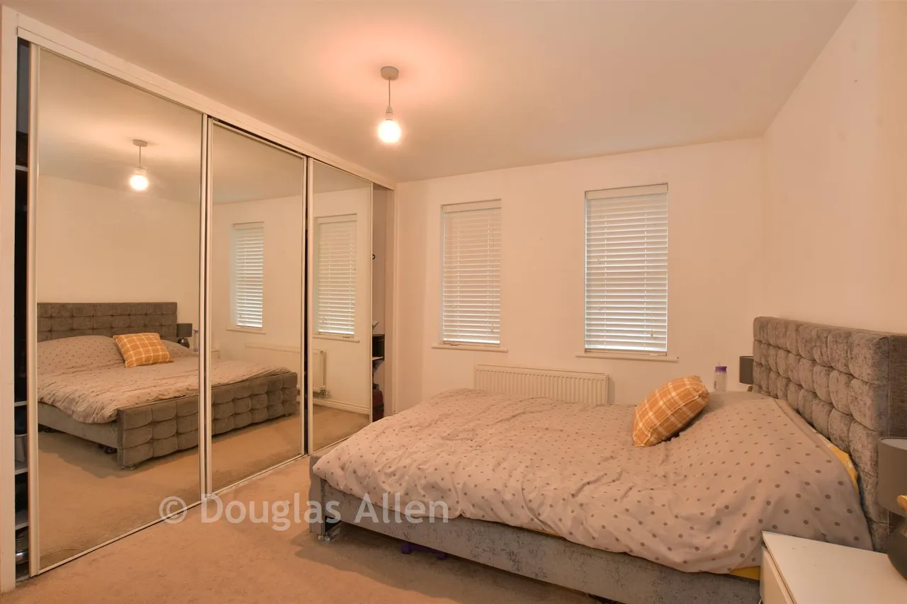 Glandford Way, Chadwell Heath, RM6, photo 9