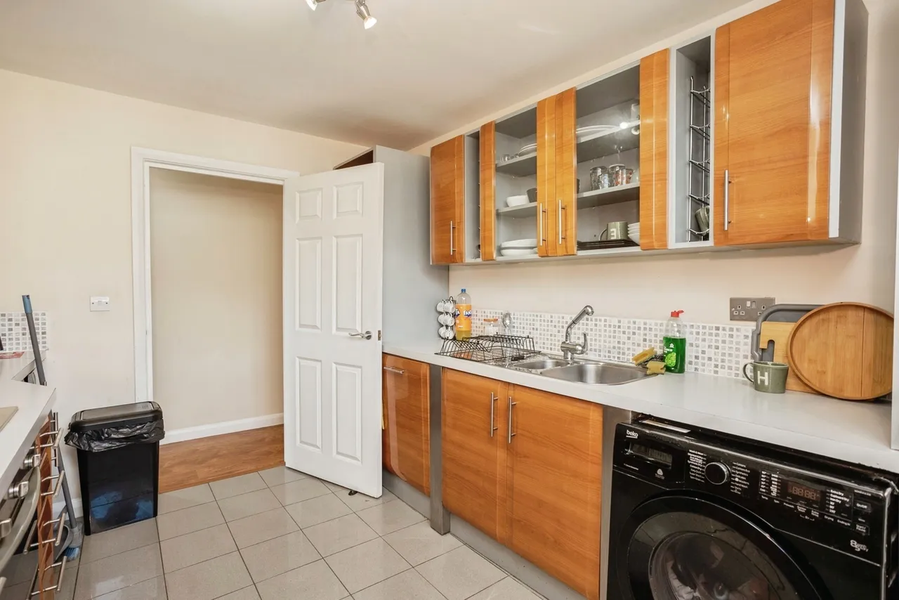 Loughborough Road, West Bridgford, NG2, photo 6