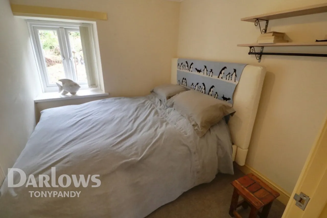 Ystrad Road, Pentre, CF41, photo 12