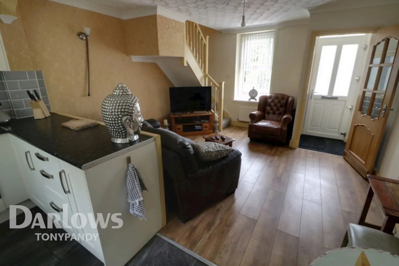Ystrad Road, Pentre, CF41, photo 8