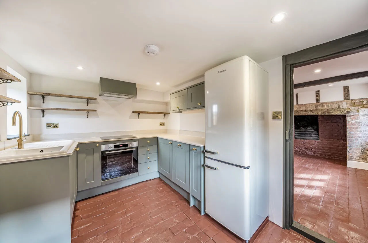 Lower Road, Forest Row, East Sussex, RH18 5HE, photo 2