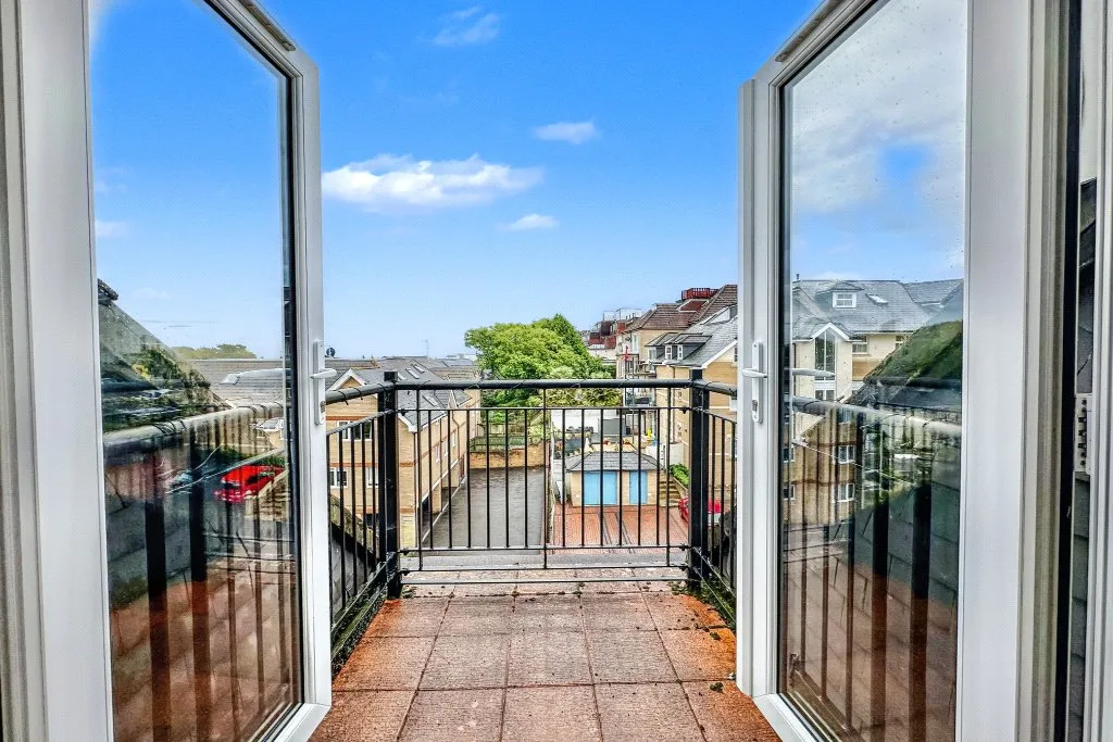 Earle Road, Bournemouth, BH4, photo 2