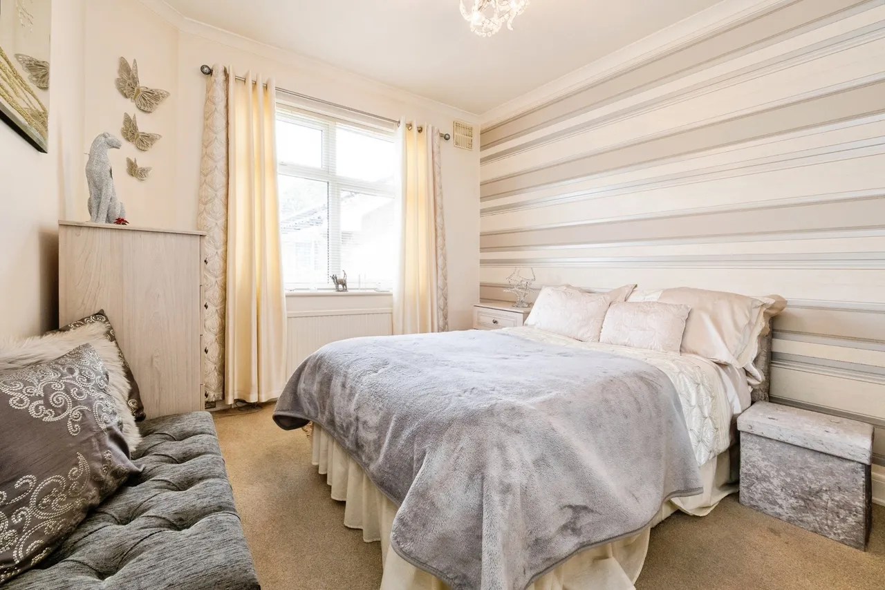 Lechmere Avenue, Woodford Green, IG8, photo 13
