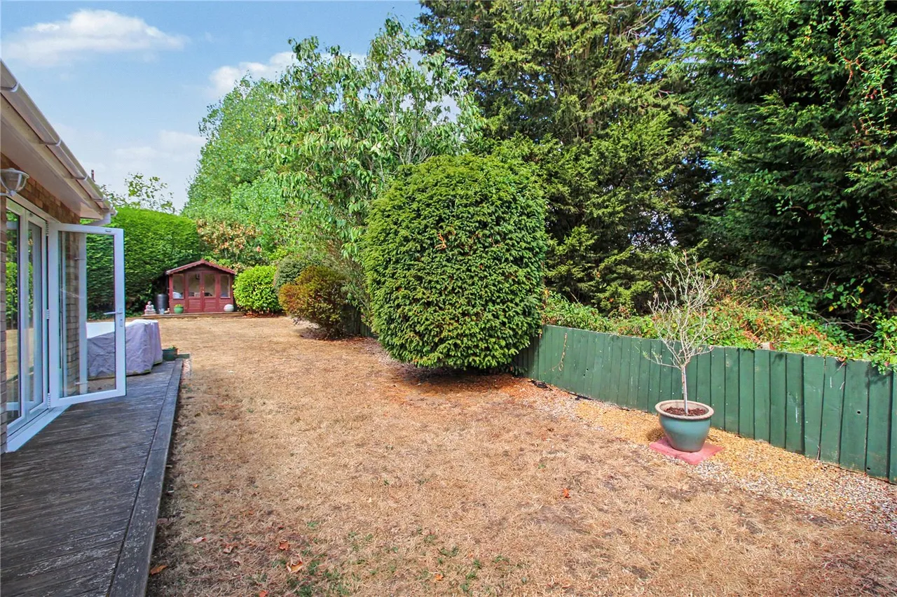 Lower Park Walk, Holton, Halesworth, Suffolk, IP19, photo 2