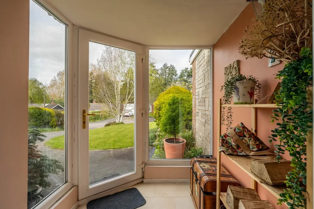 Walton Avenue, Much Wenlock, Shropshire TF13 6HA, photo 3