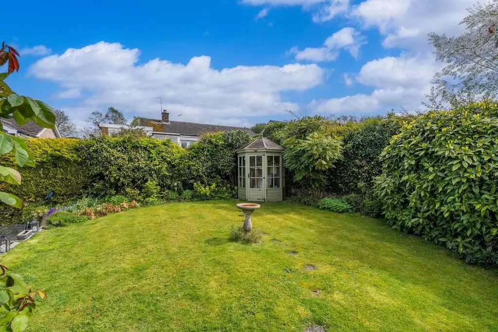 Walton Avenue, Much Wenlock, Shropshire TF13 6HA, photo 28
