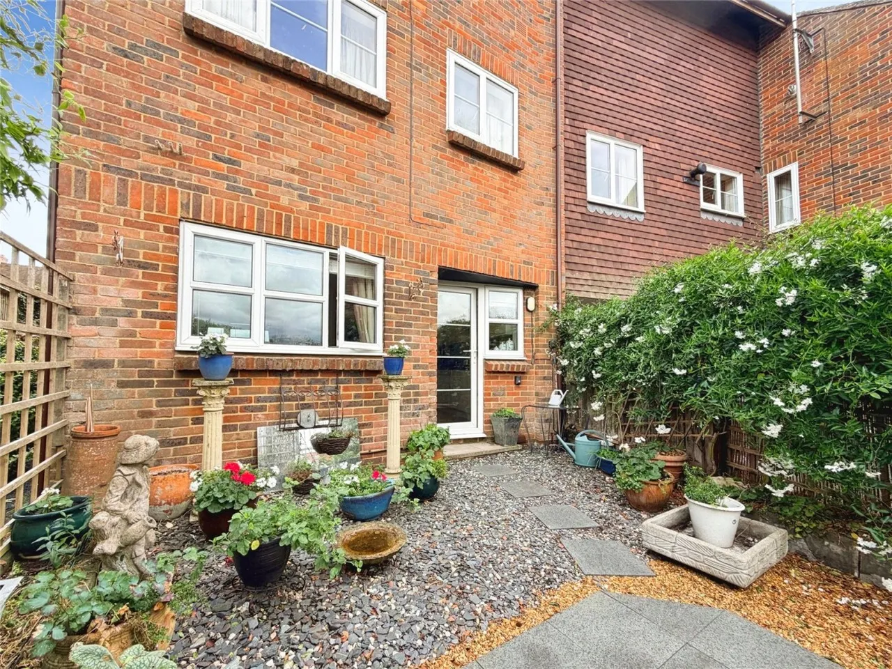 Angmering, BN16, photo 13