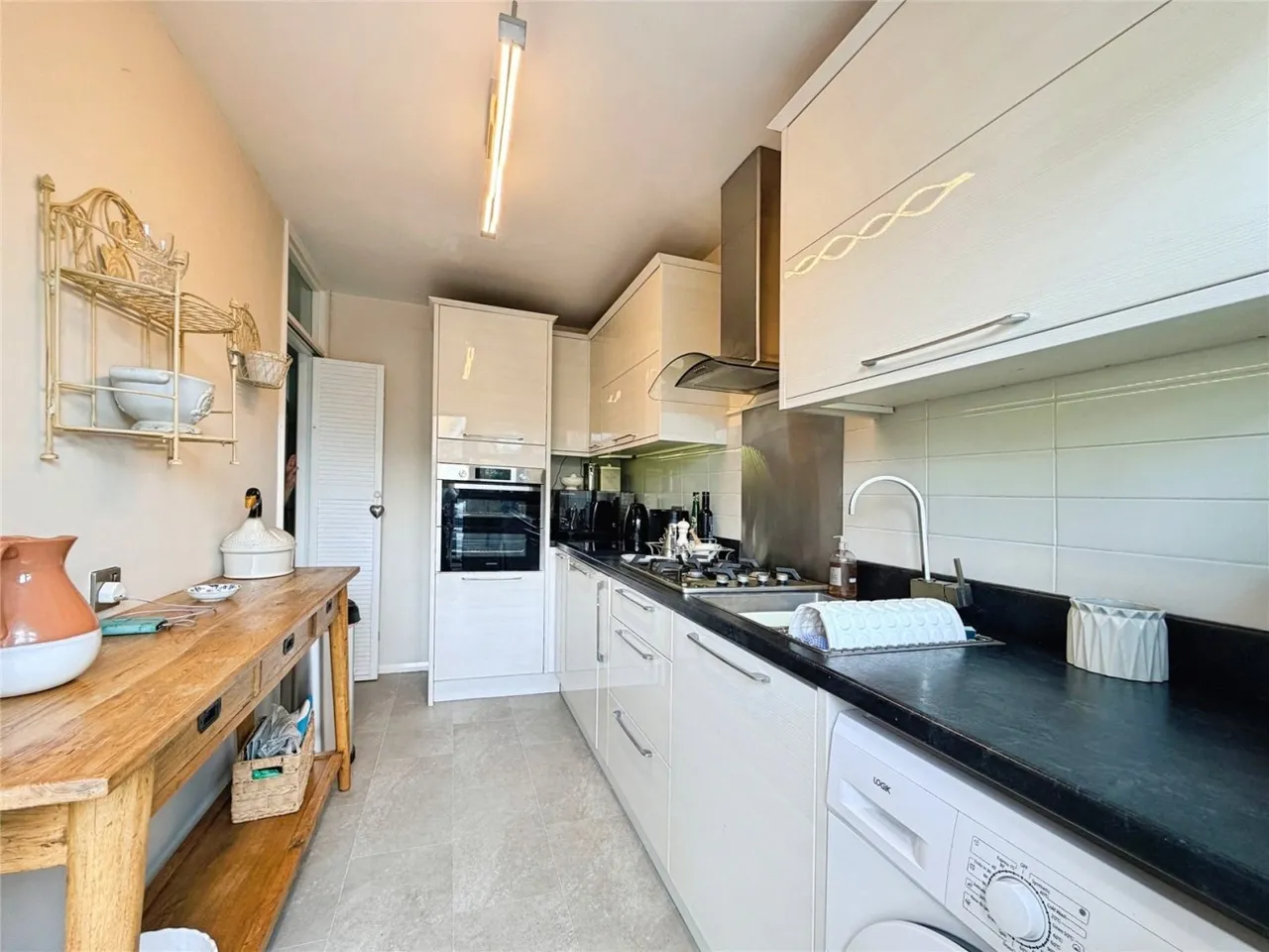 Angmering, BN16, photo 3