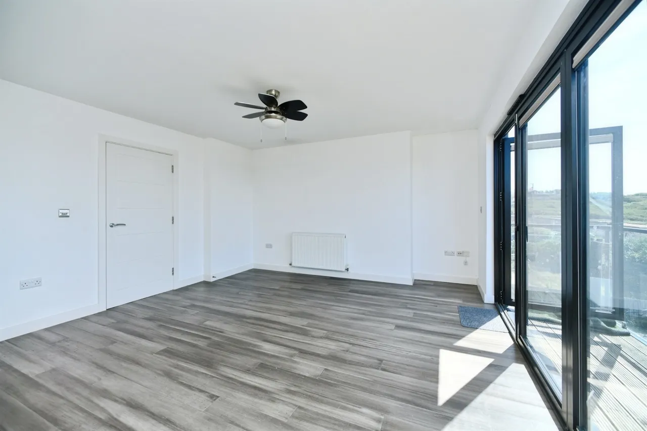 South Coast Road, Peacehaven, photo 6