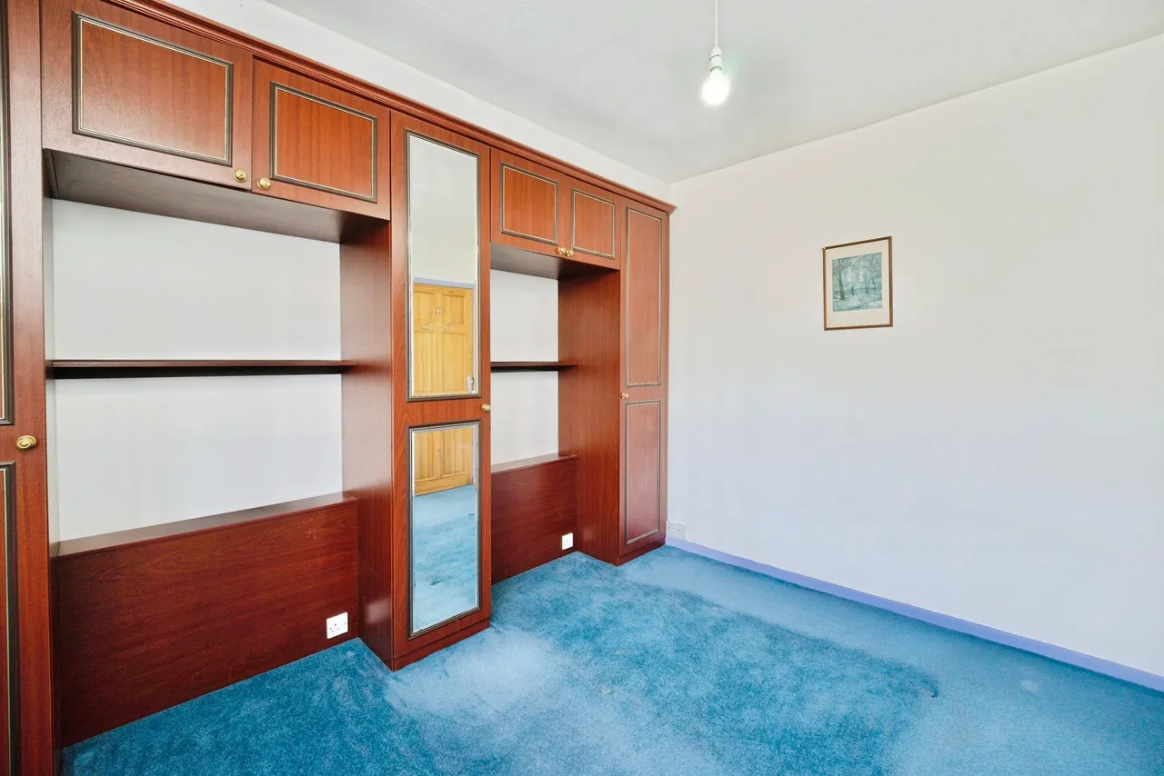 St. Wilfrids Crescent, Bradford, BD7, photo 10