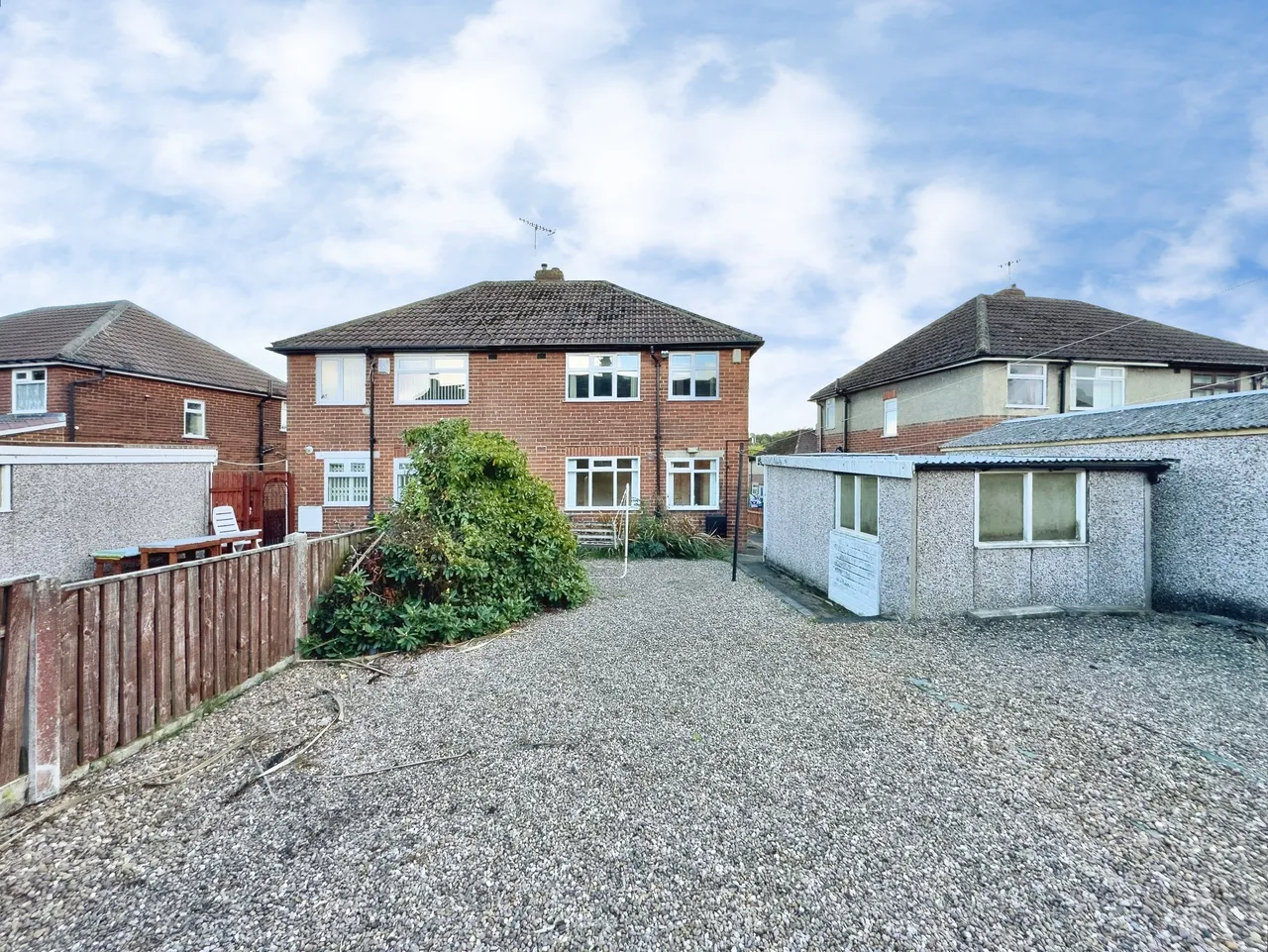 St. Wilfrids Crescent, Bradford, BD7, photo 4
