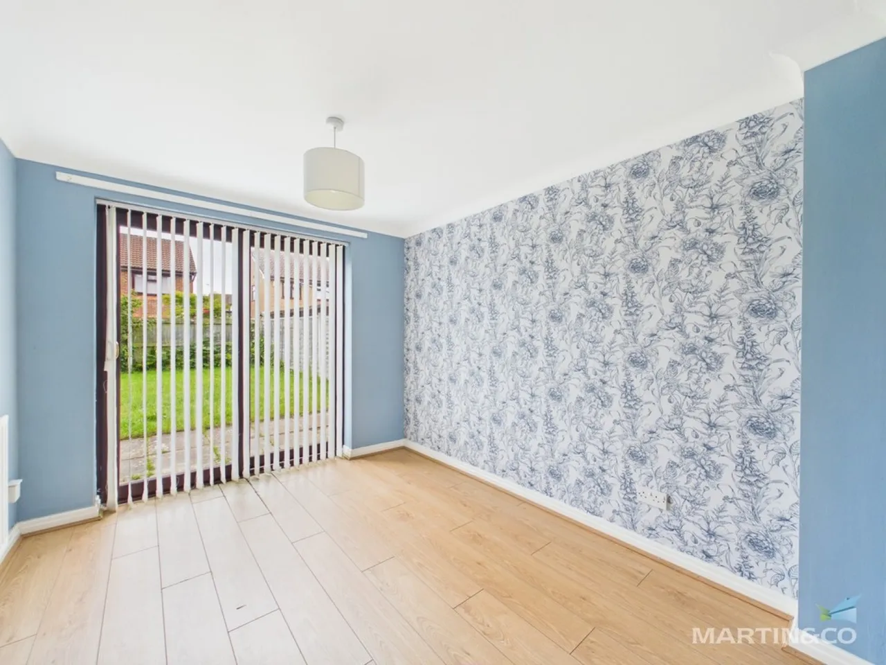 Ebony Close, Moreton, photo 4