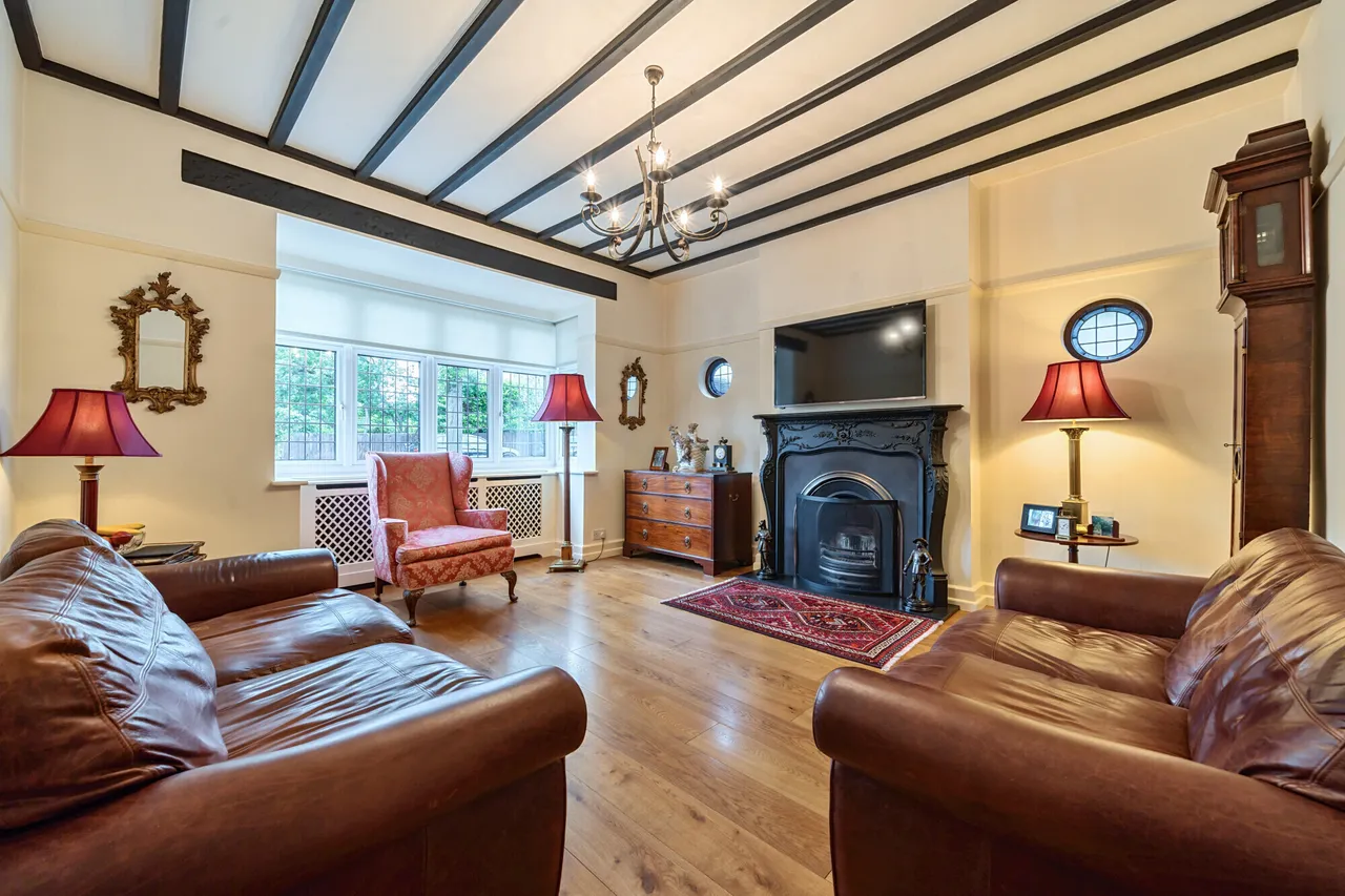 Myddelton Park, London, N20, photo 2