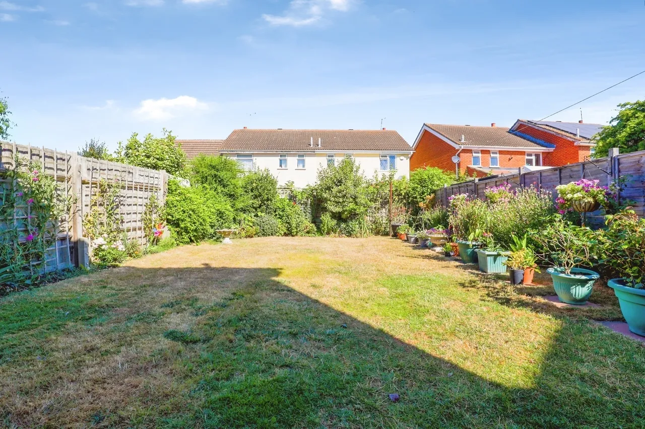 Richmond Drive, Sittingbourne, Kent, ME10, photo 14