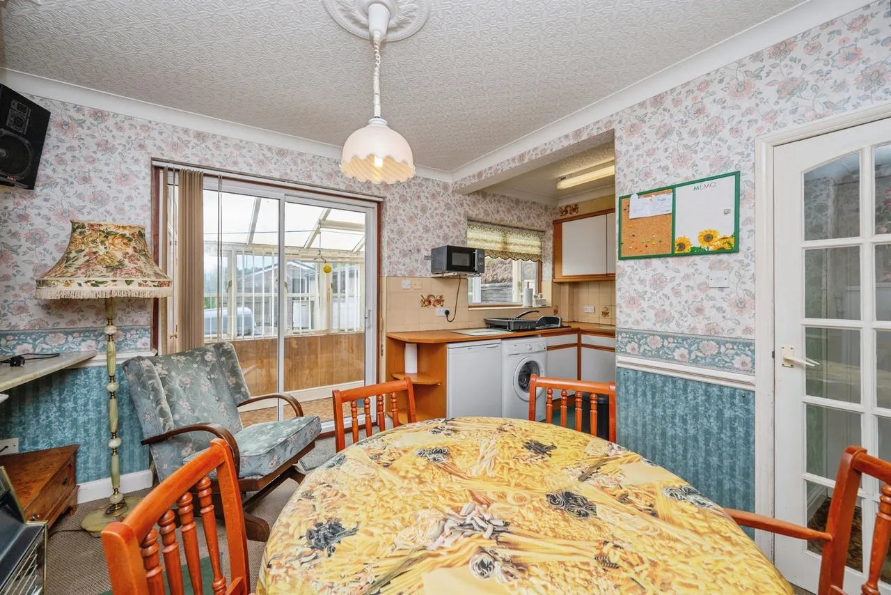 Carlton Avenue, Shelton Lock, DE24, photo 4