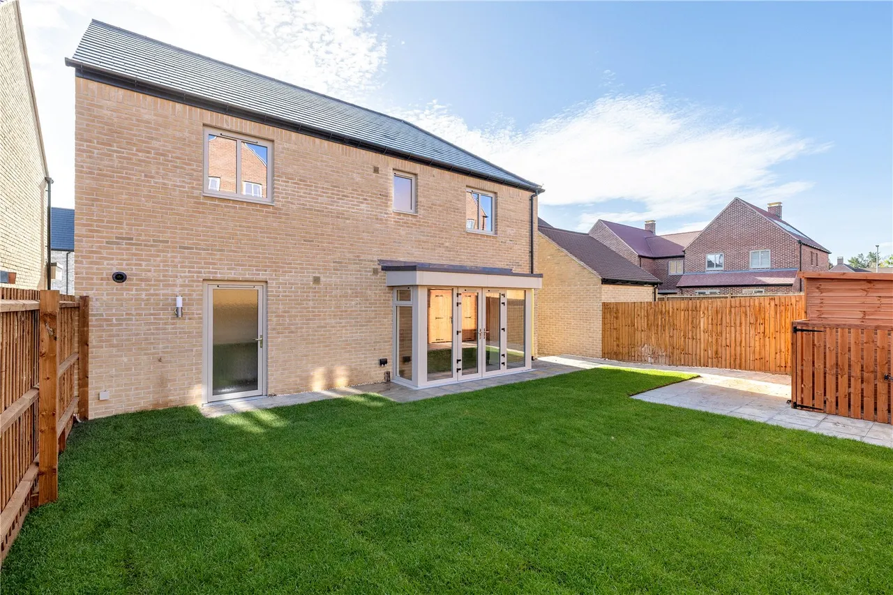 Huntingdon Road, Cambridge, CB3, photo 3