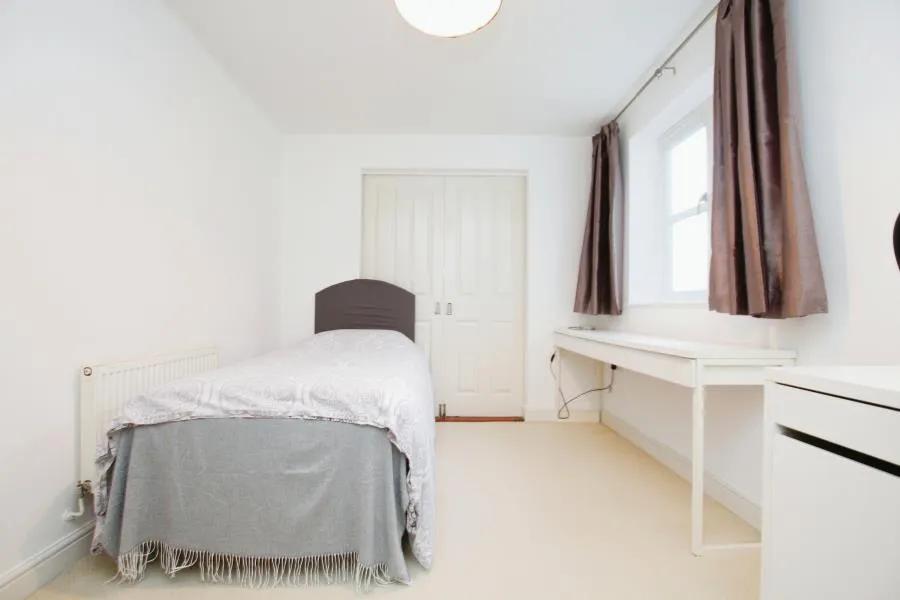 Strathearn Drive, Royal Victoria Park, BS10, photo 11