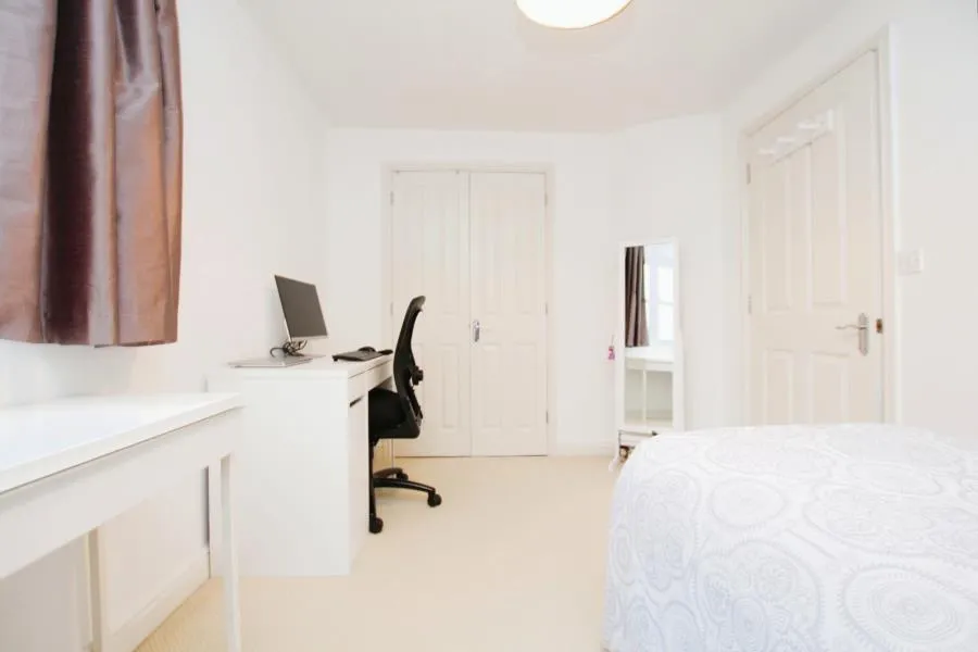 Strathearn Drive, Royal Victoria Park, BS10, photo 10