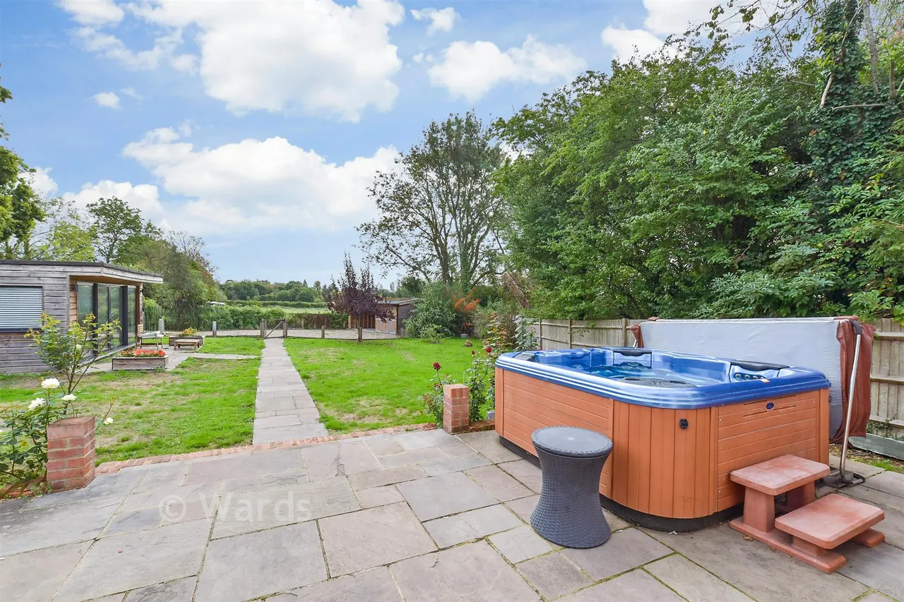 Lughorse Lane, Hunton, ME15, photo 6