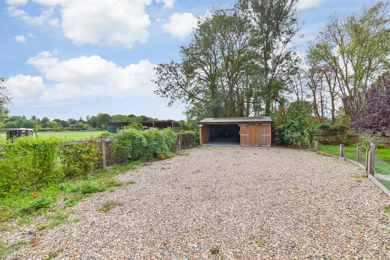 Lughorse Lane, Hunton, ME15, photo 17