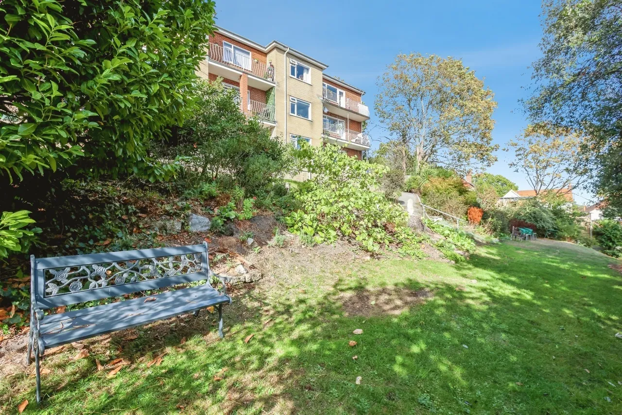 Alexandra Road, Poole, BH14, photo 14