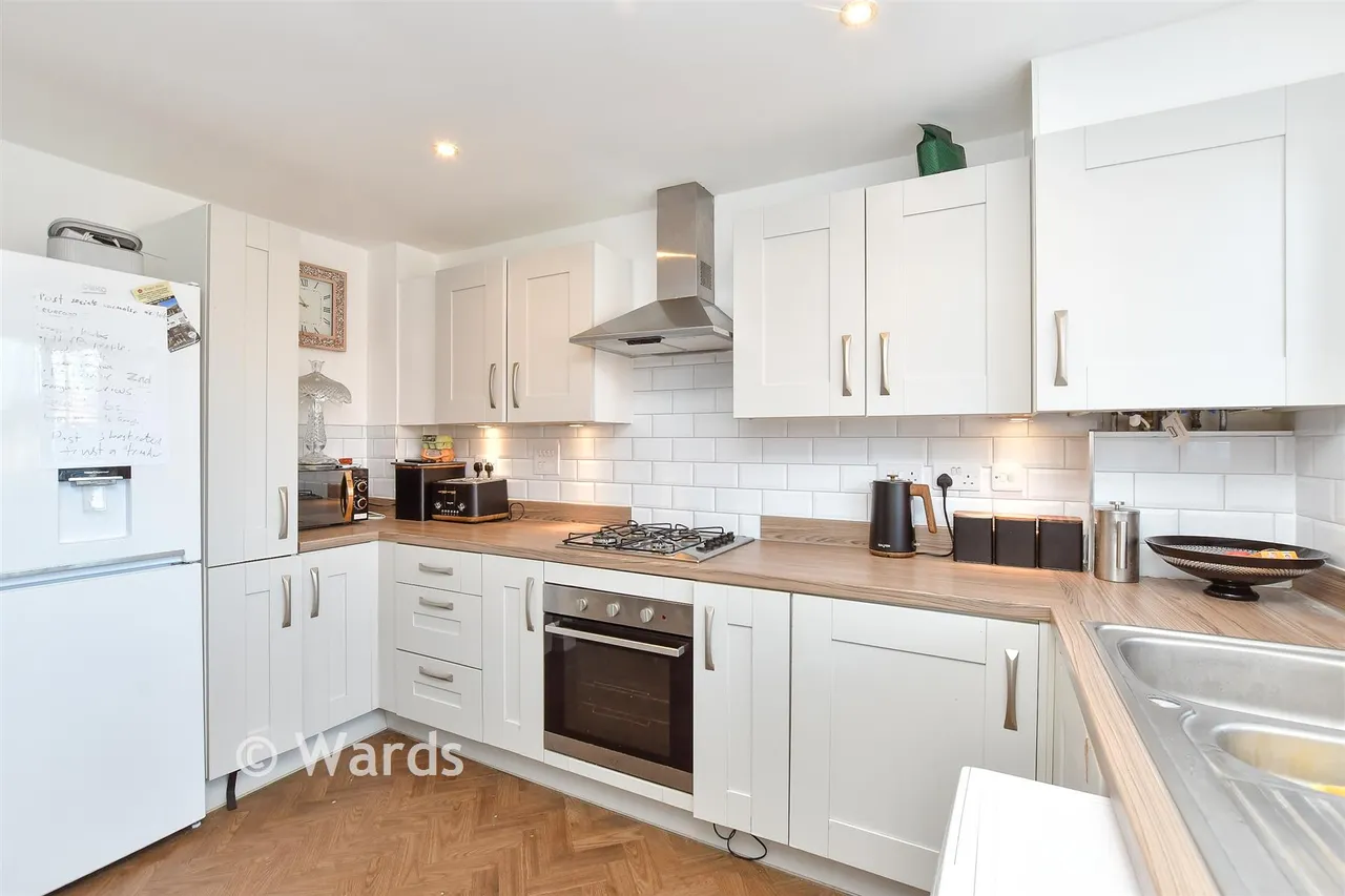 Beasley Close, Queenborough, ME11, photo 4