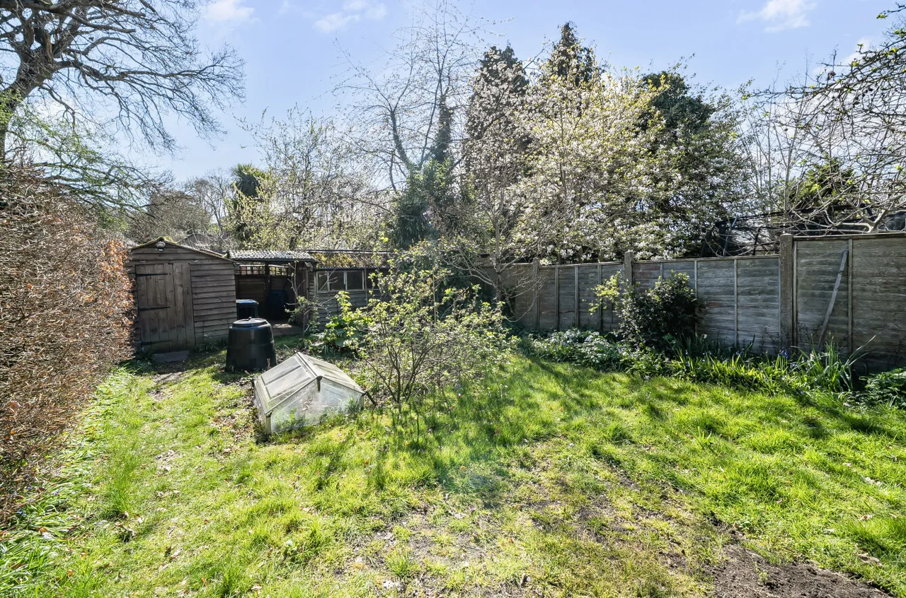 Le Marchant Road, Frimley, Camberley, Surrey, GU16 8RW, photo 16