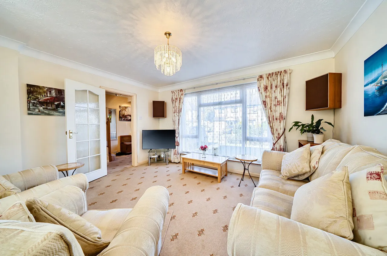 Le Marchant Road, Frimley, Camberley, Surrey, GU16 8RW, photo 7