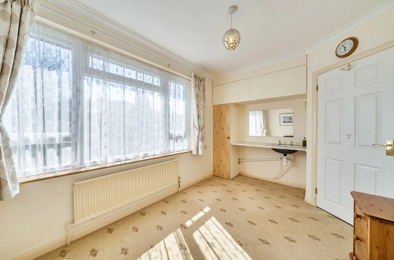 Le Marchant Road, Frimley, Camberley, Surrey, GU16 8RW, photo 8