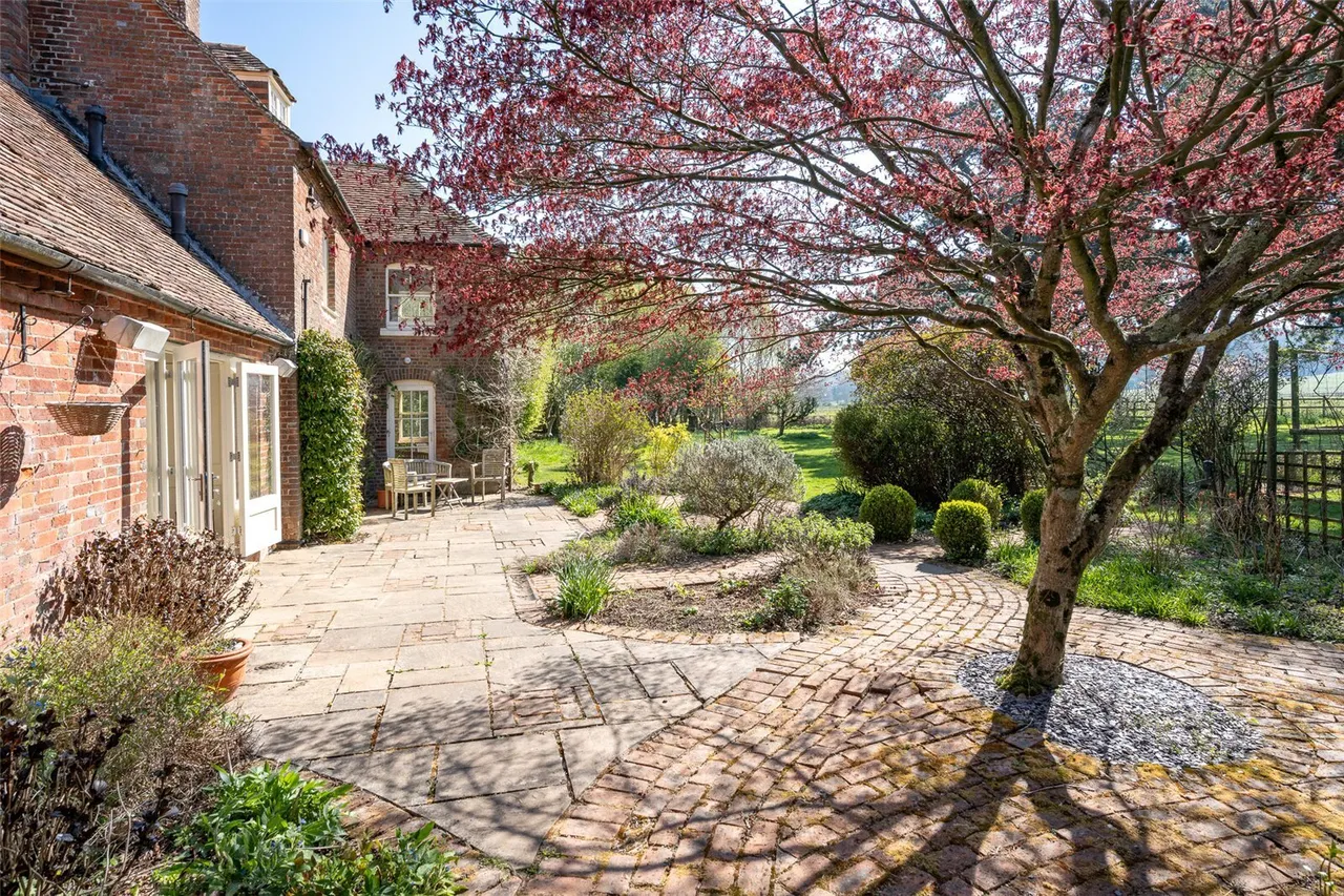 Dorchester Road, Sturminster Marshall, BH21, photo 37