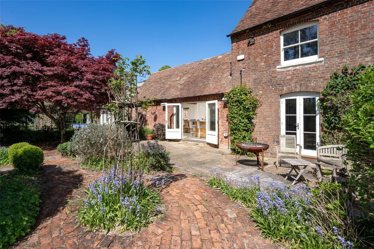 Dorchester Road, Sturminster Marshall, BH21, photo 28