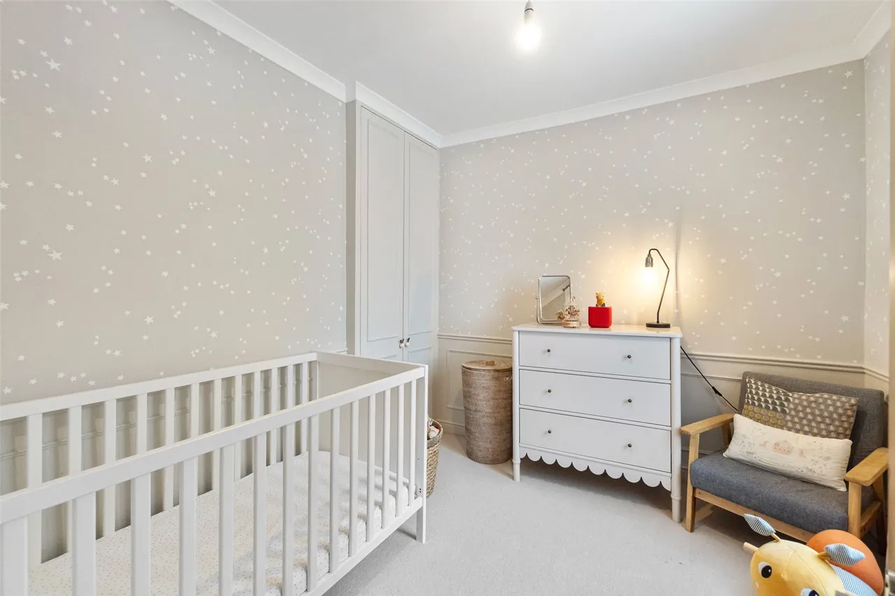 Plevna Road, Hampton, TW12, photo 11