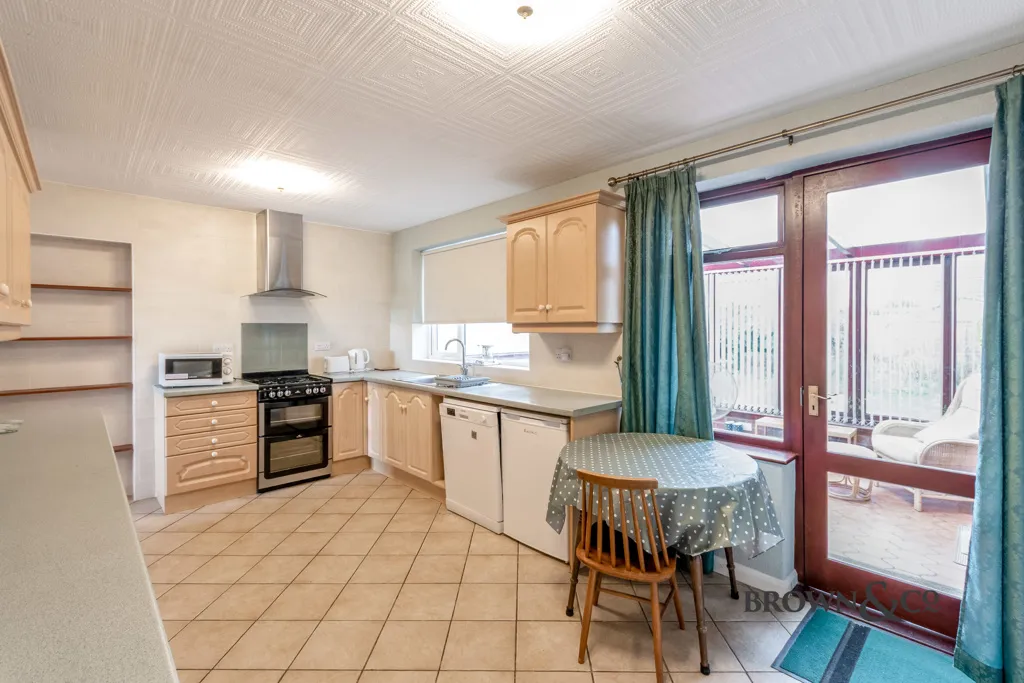 North Moor Drive, Walkeringham, photo 3