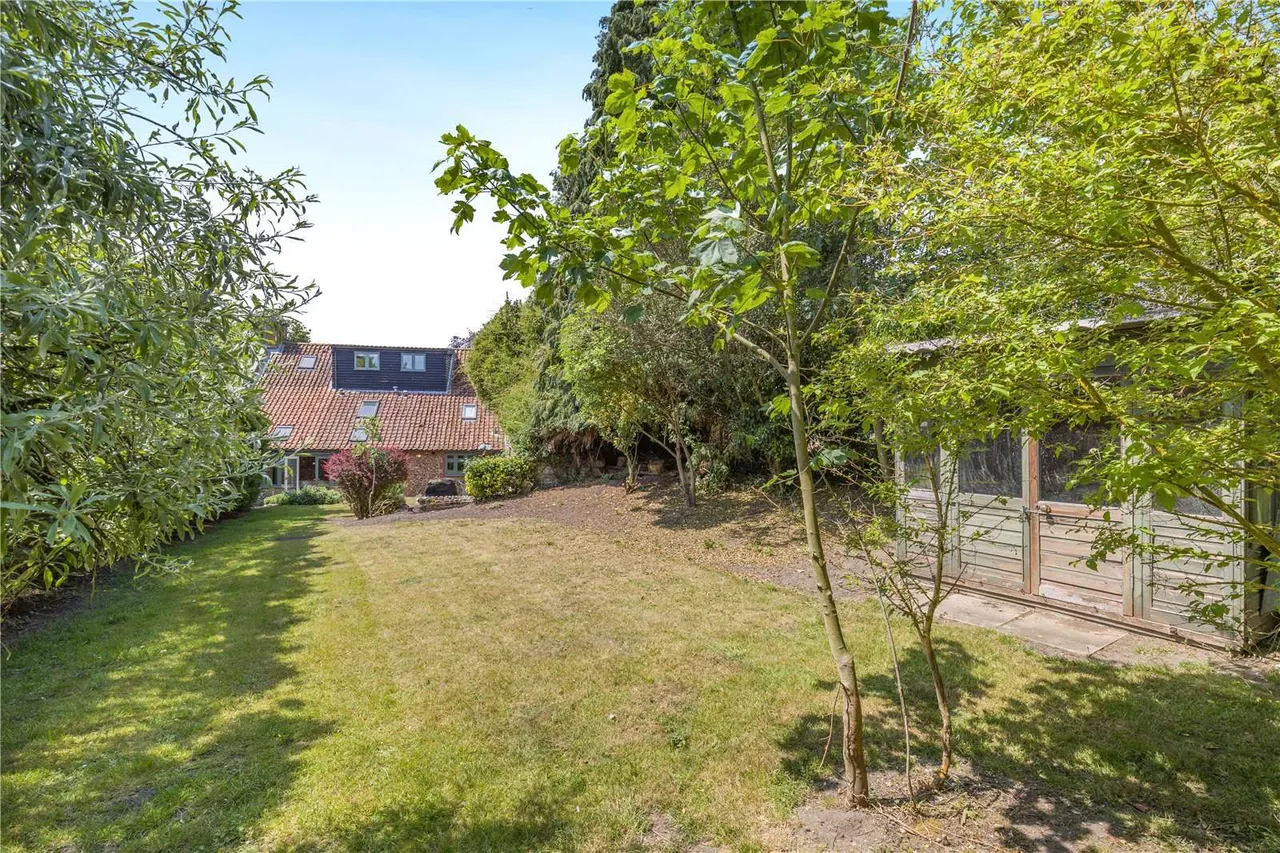 The Street, Thornage, NR25, photo 17
