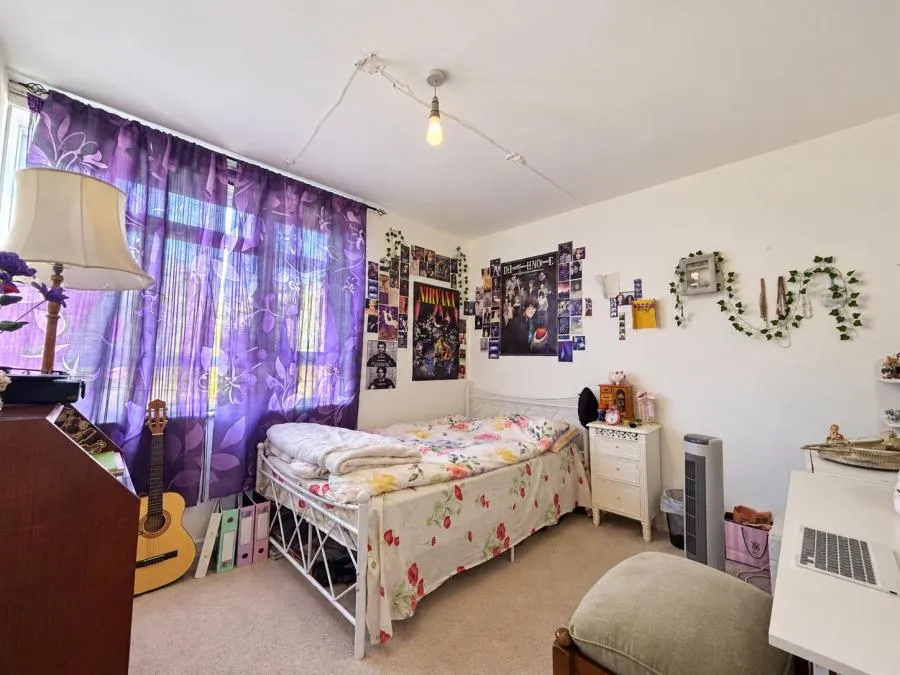 Crescent Road, Wokingham, RG40, photo 3