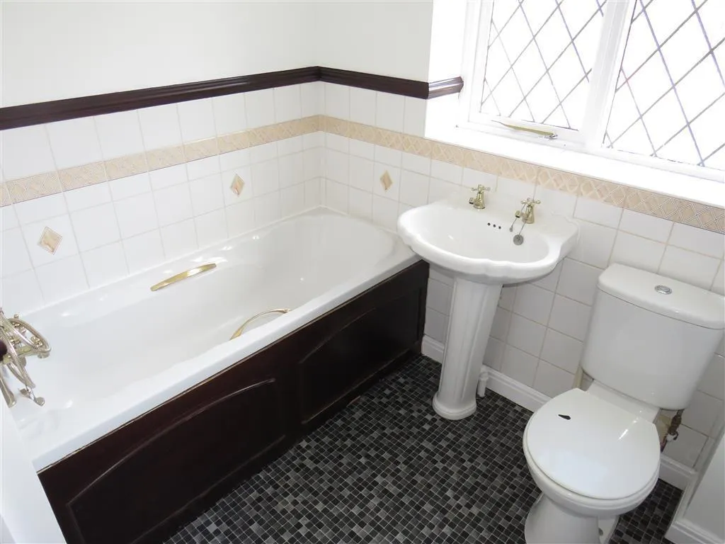Stenson Road, DE23, photo 10
