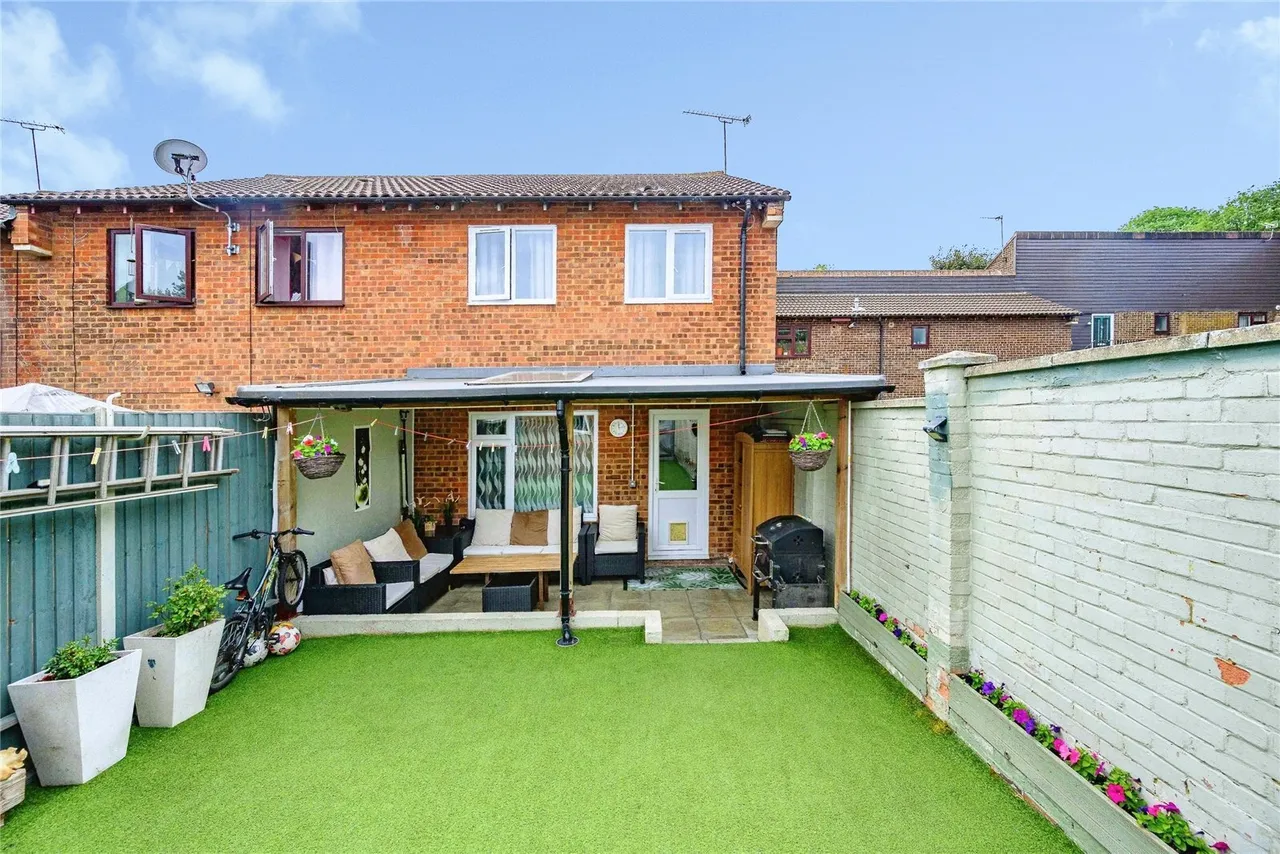 Spoondell, Dunstable, Bedfordshire, LU6, photo 13