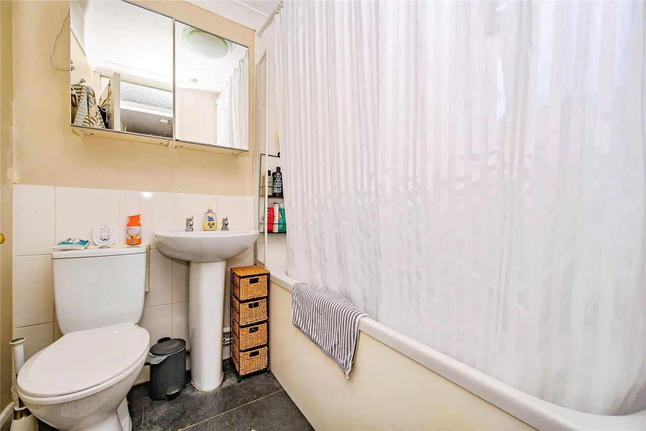 Spoondell, Dunstable, Bedfordshire, LU6, photo 12