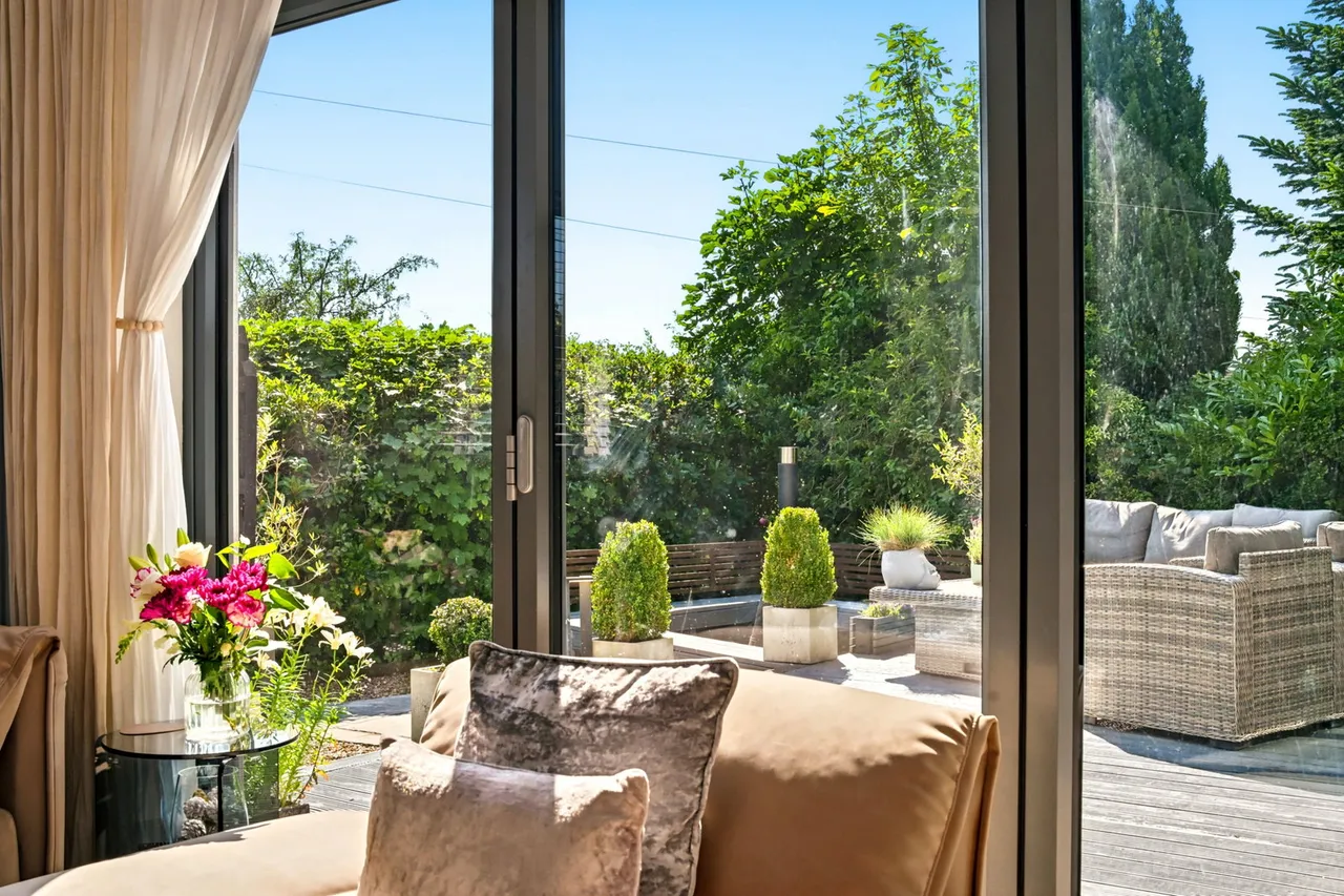 Knowsley Road West, Clayton Le Dale, BB1, photo 7