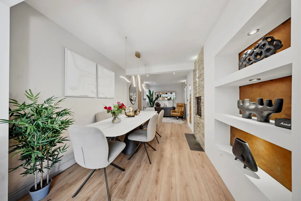 Knowsley Road West, Clayton Le Dale, BB1, photo 15
