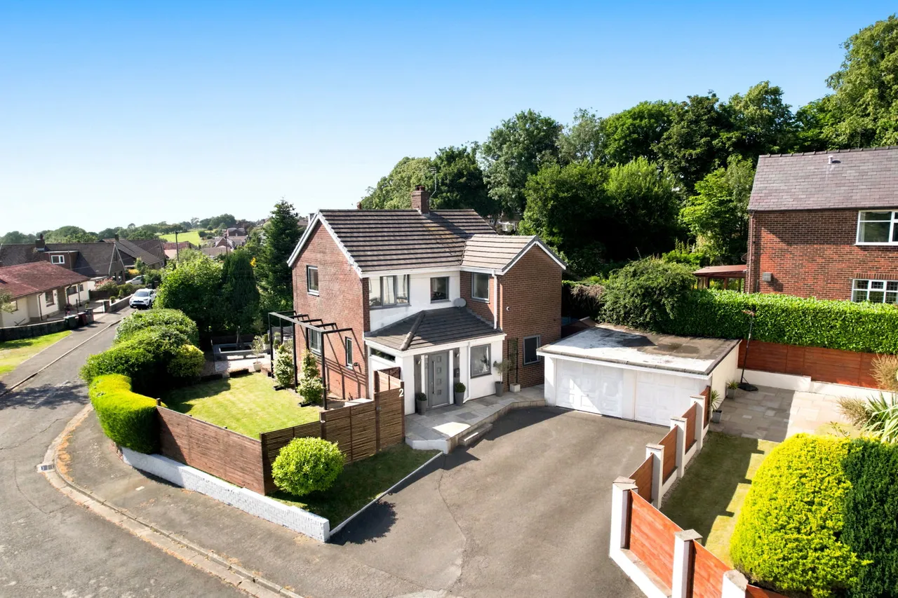 Knowsley Road West, Clayton Le Dale, BB1, photo 55