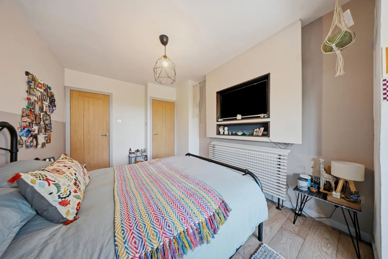Knowsley Road West, Clayton Le Dale, BB1, photo 38