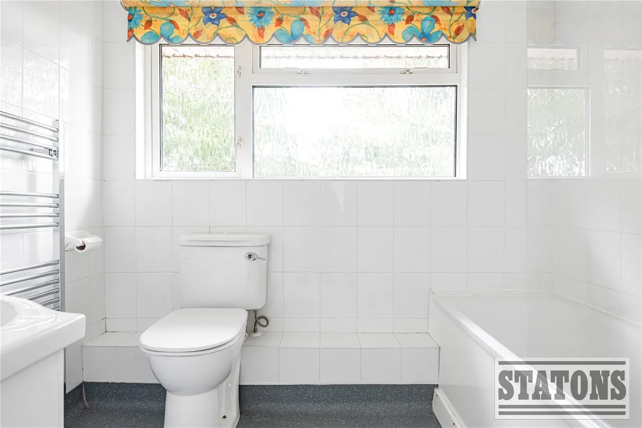 Tiverton Road, Potters Bar, EN6, photo 12