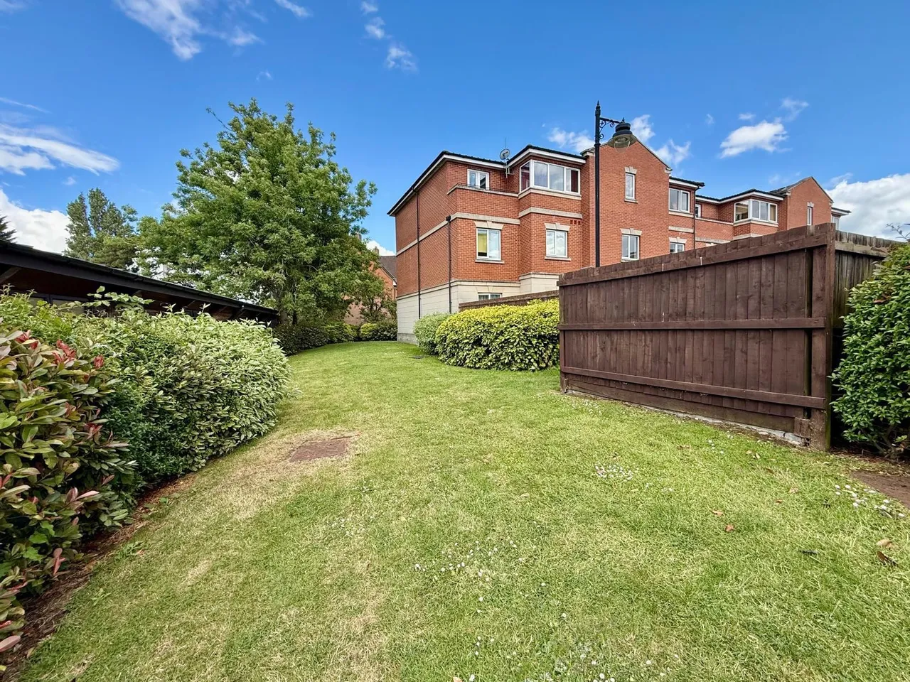 Brock End, Old Town, Swindon, Wiltshire, SN1 3HA, photo 16