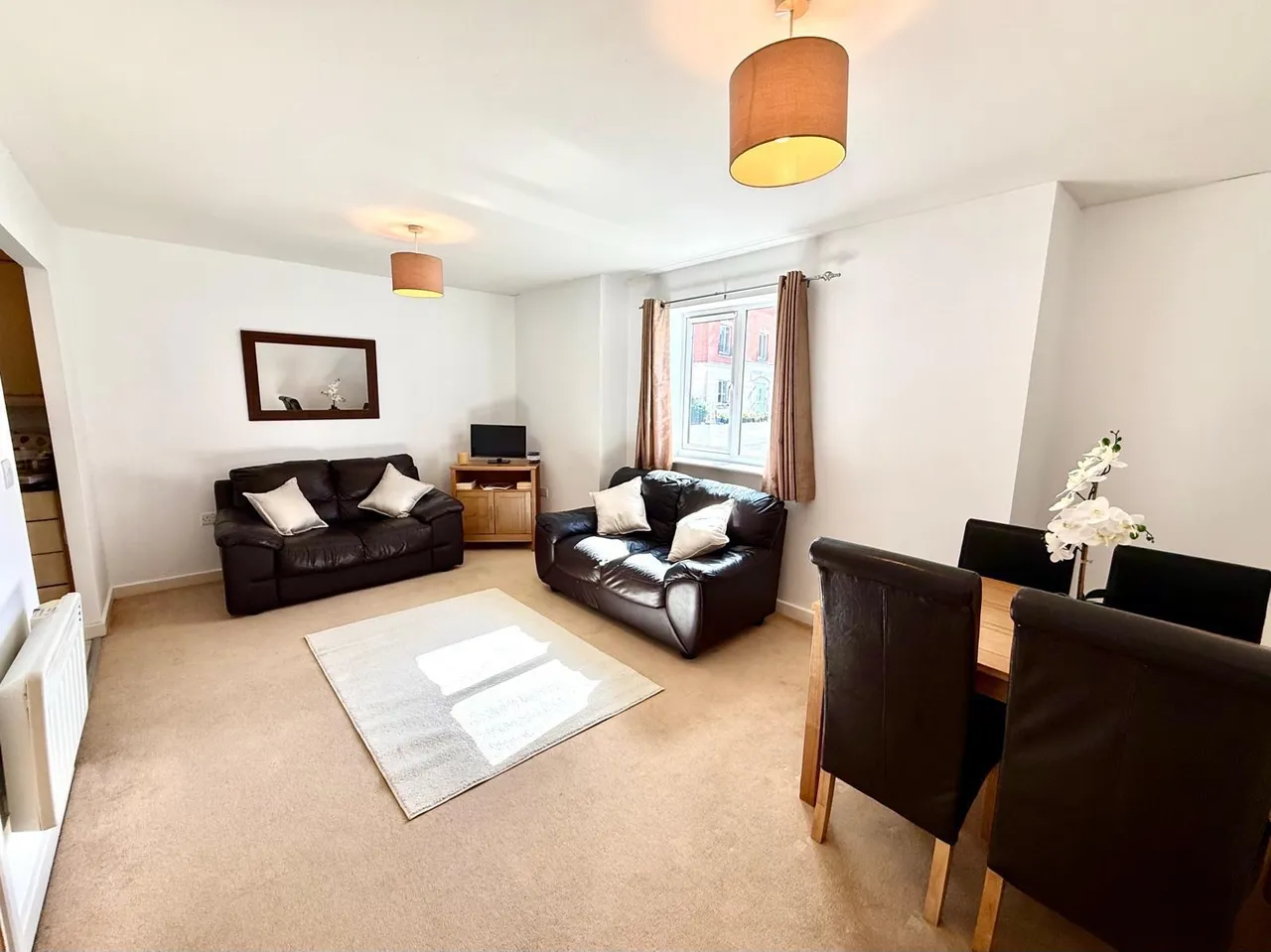 Brock End, Old Town, Swindon, Wiltshire, SN1 3HA, photo 2
