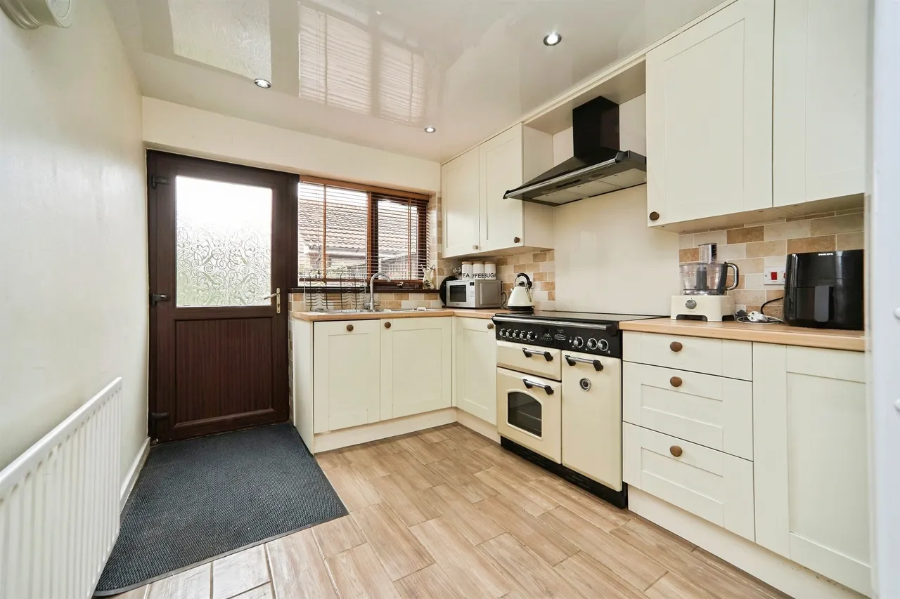 Dib Lane, Leeds, LS8, photo 3