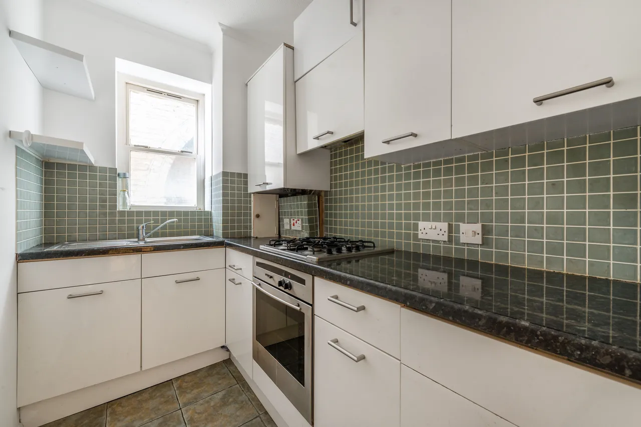 51 Radford House, 1 Pembridge Gardens, London, photo 3