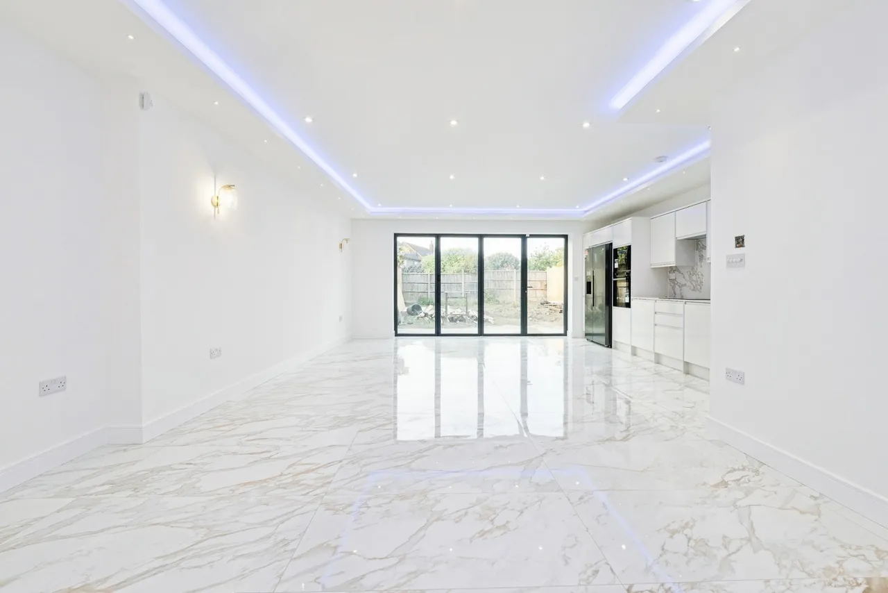 Ennerdale Avenue, Hornchurch, RM12, photo 4