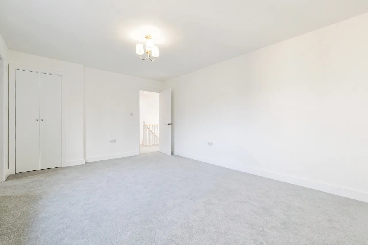 Ennerdale Avenue, Hornchurch, RM12, photo 18