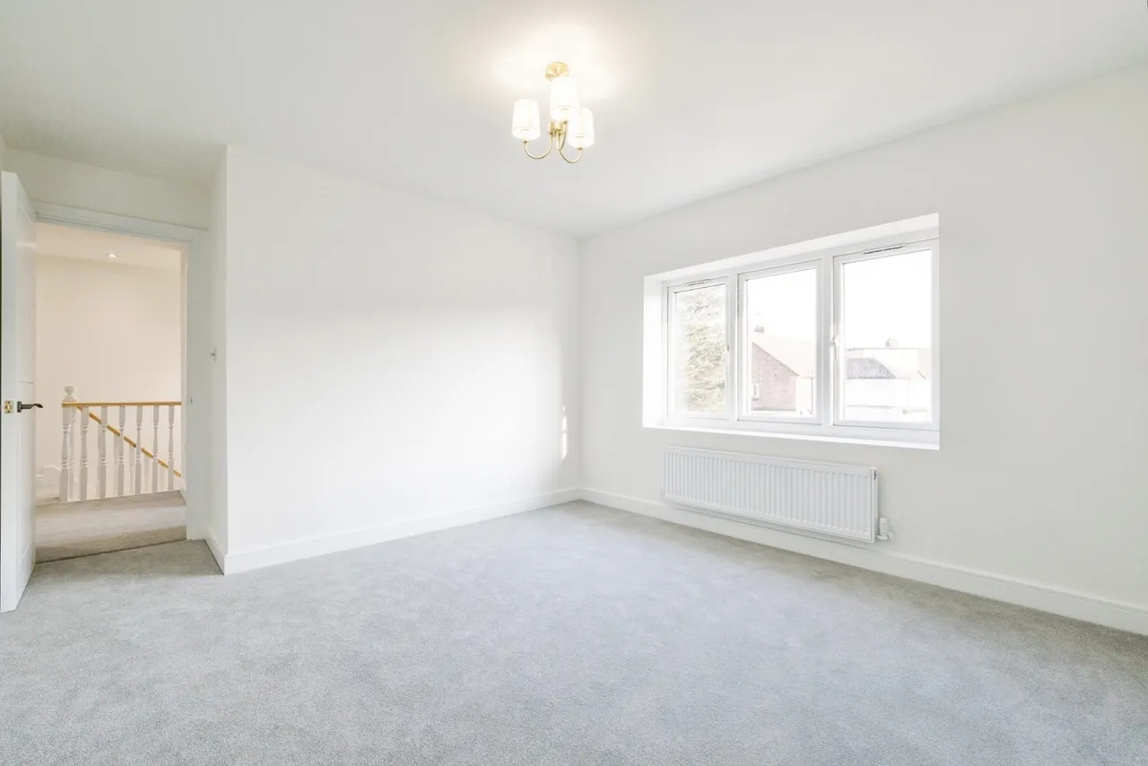 Ennerdale Avenue, Hornchurch, RM12, photo 10